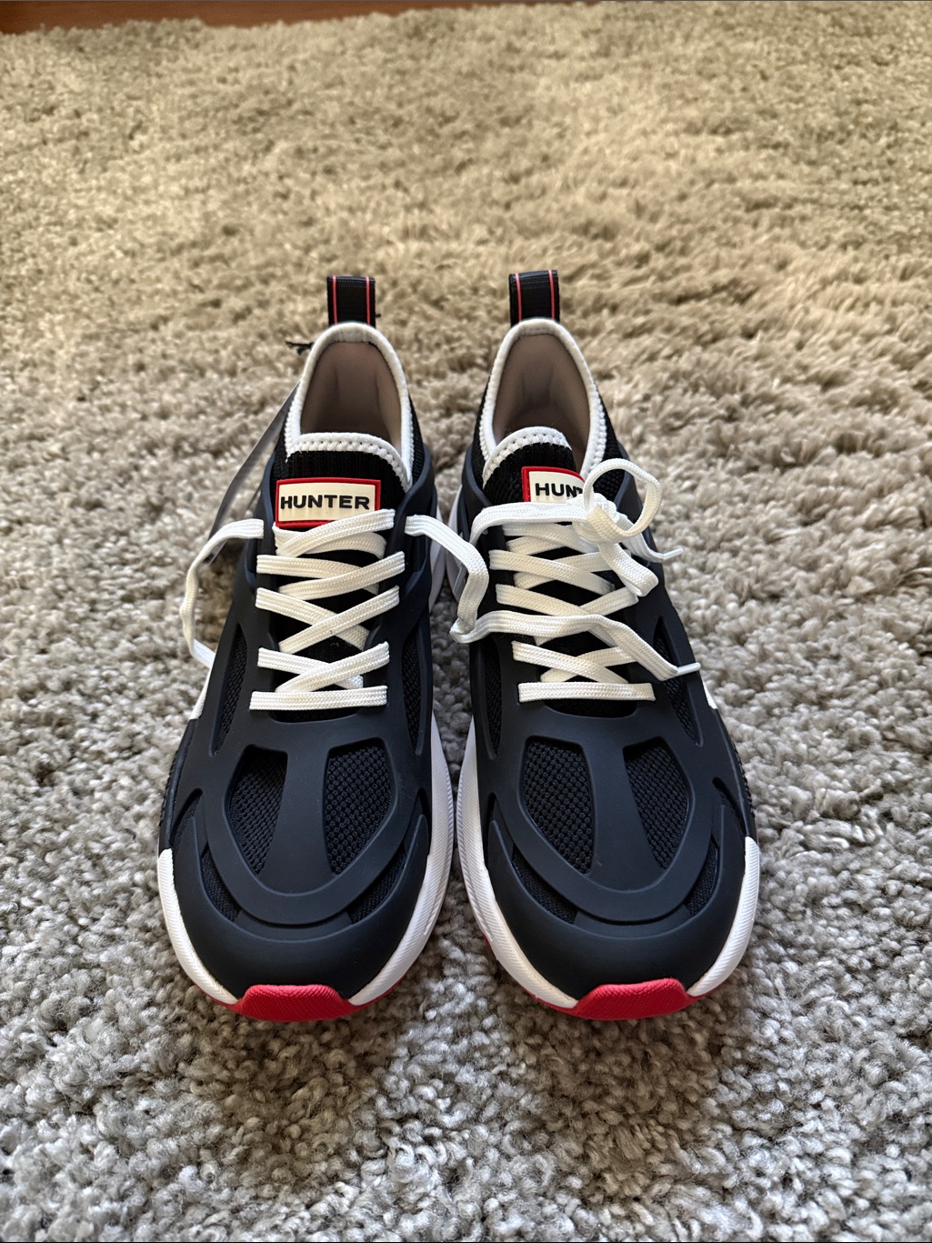 Hunter Brand Tulip Lace-Up Casual Sneakers